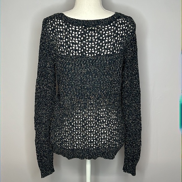 STARING AT STARS SMALL BLUE AND TAN LOOSE KNIT SWEATER - Picture 2 of 7